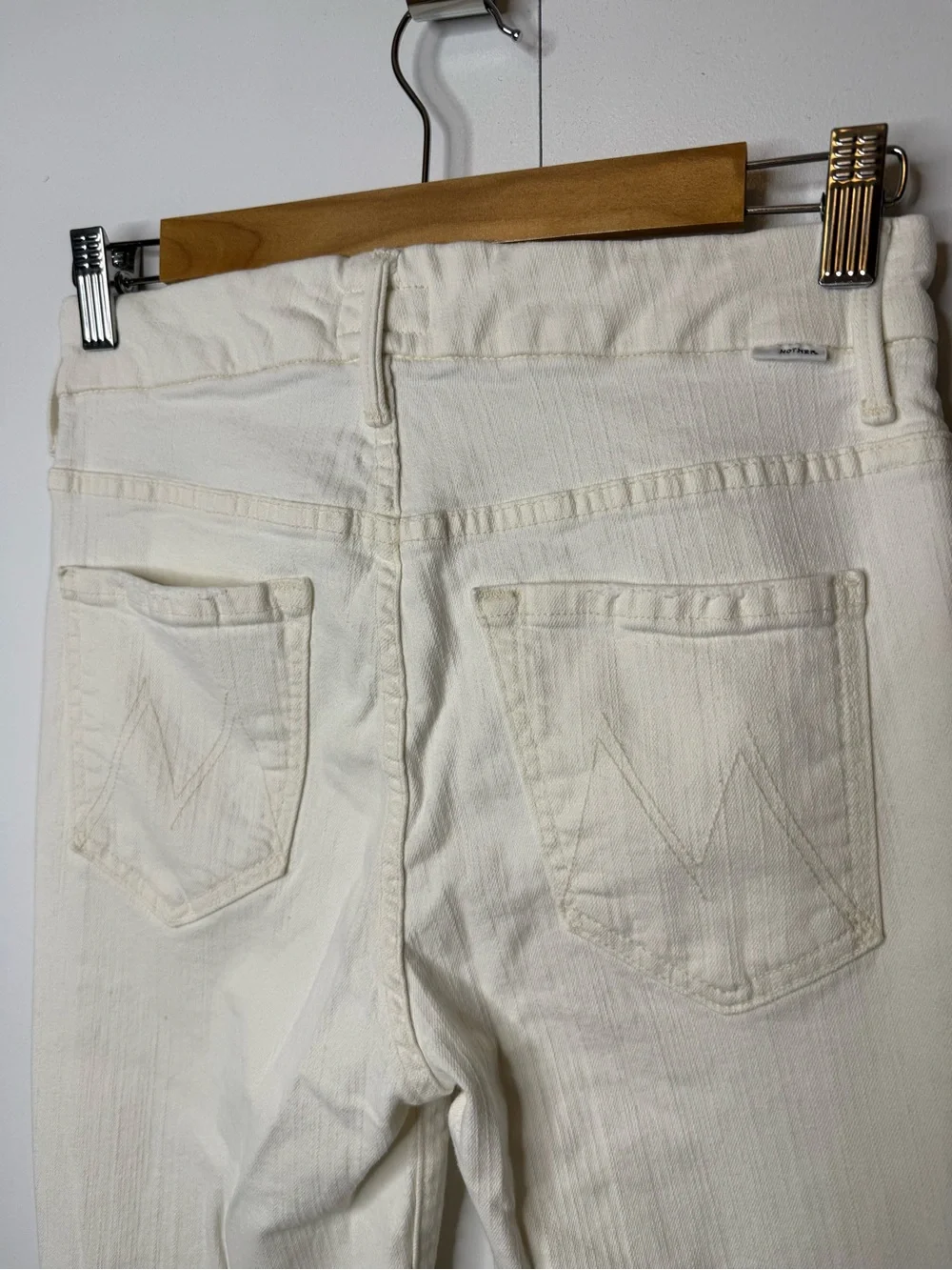Mother Jeans High Waisted Looker Ankle Fray Whipping the Cream Size 28